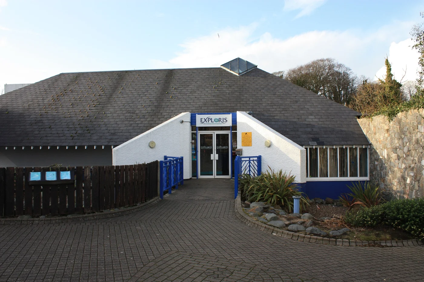 Exploris