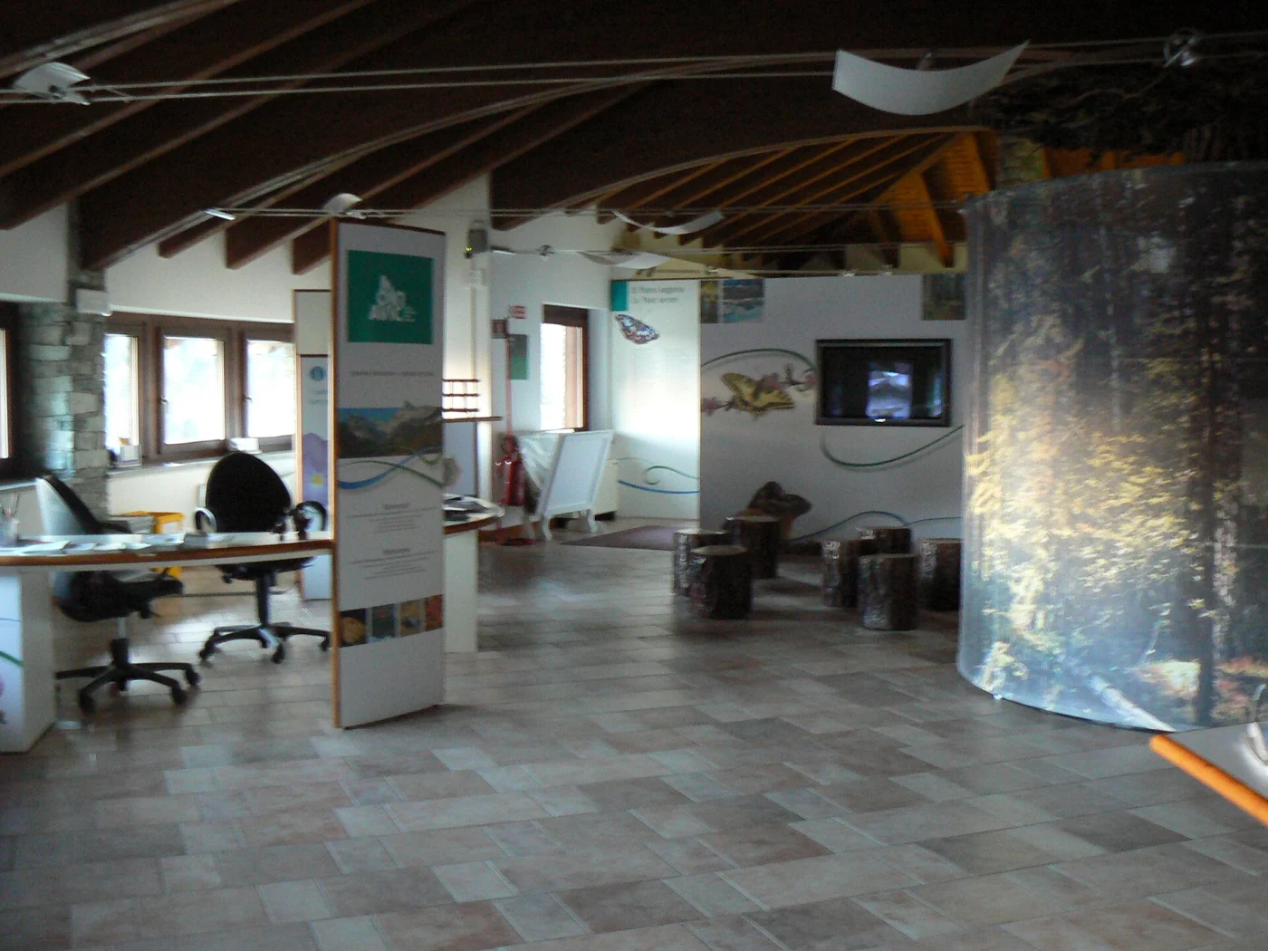Mont Avic Natural Park Visitors Centre (Champdepraz)